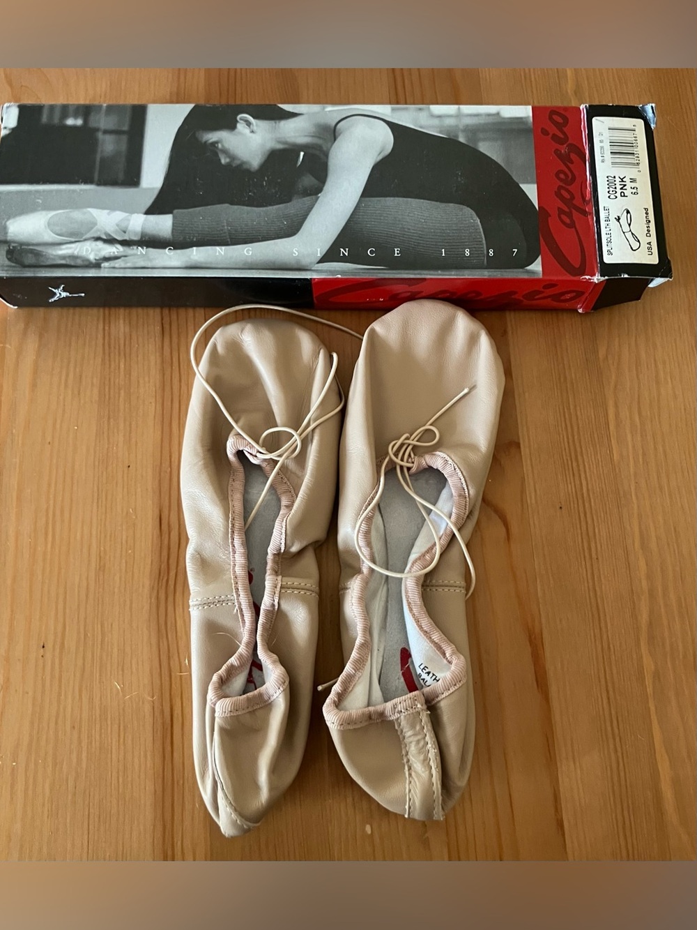 NEW Capezio Splitsole CG2002 Tan Leather Ballet Slippers Size 6.5M
